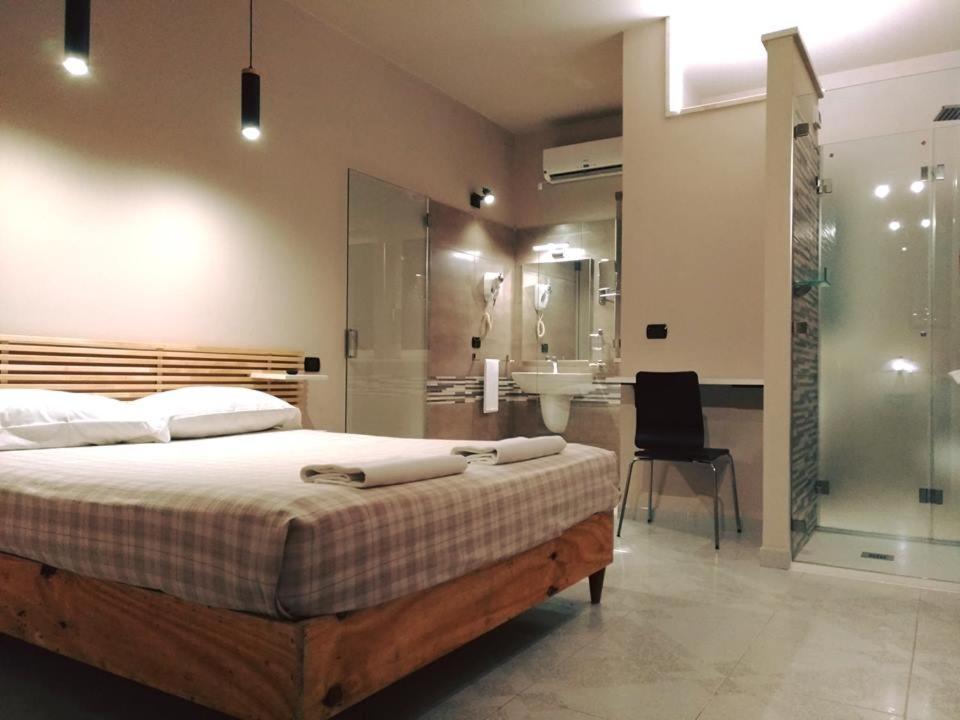 Hotel Villa Pirotta サンニカンドロ・ディ・バーリ エクステリア 写真